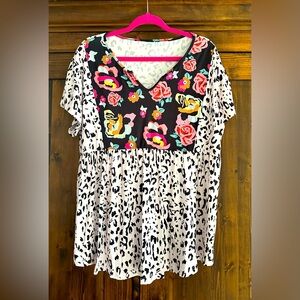 Shein top 3x - fits like 2x